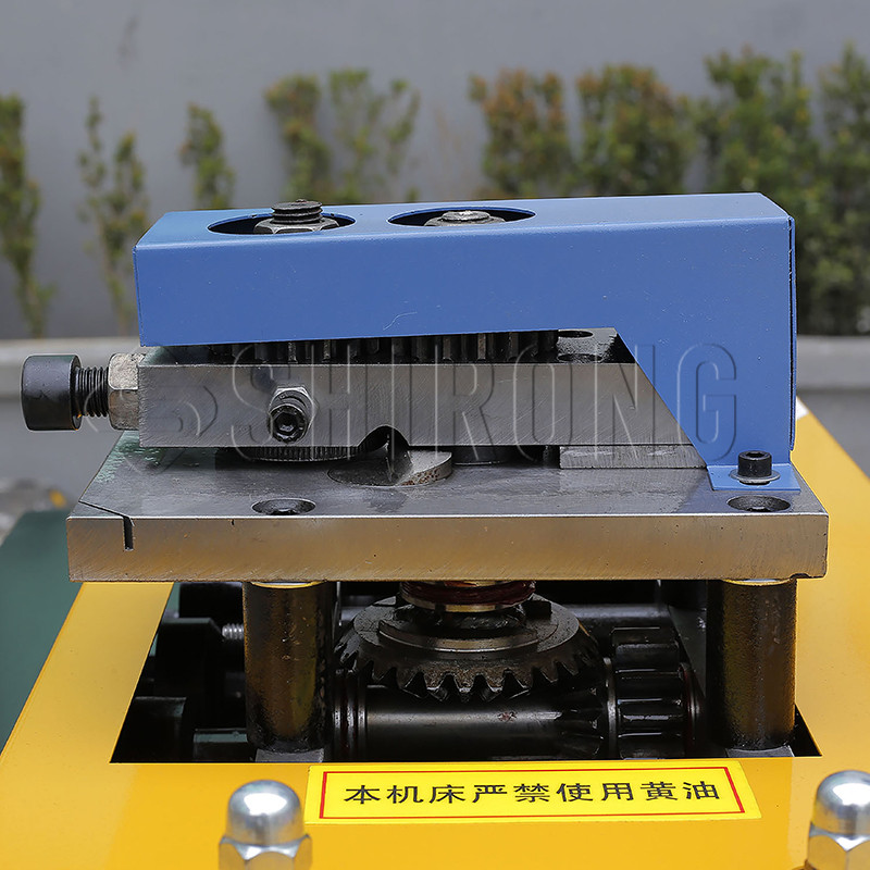 MULTI FUNCTION LOCK FORMING MACHINE