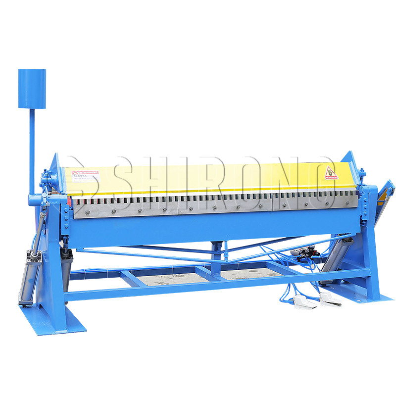 Pneumatic folding machine