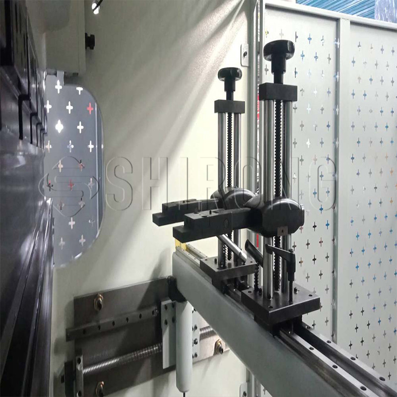 CT8 press brake